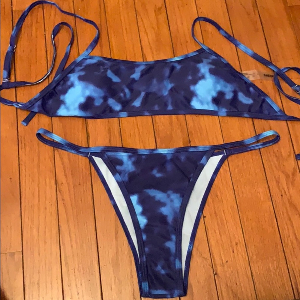 Bikini